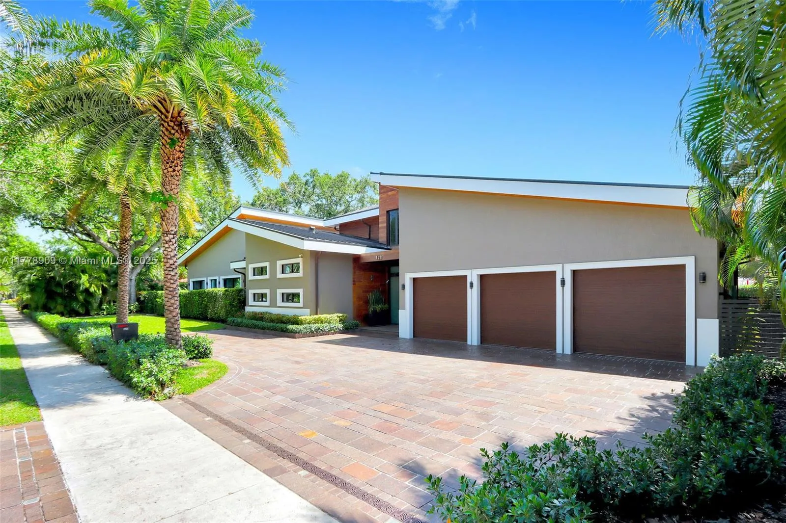 128 NE 94th St, Miami Shores FL 33138