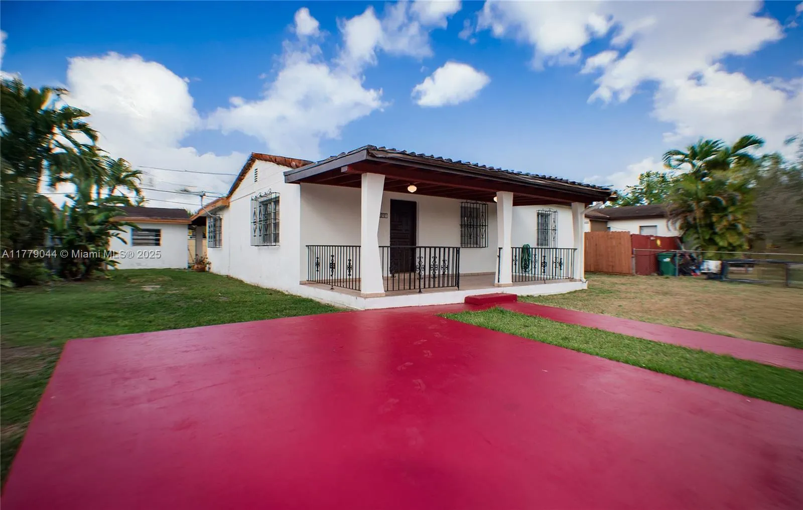 3 bedroom 2 bath for sale at 1600 NW 15th Ave, Fort Lauderdale FL 33311