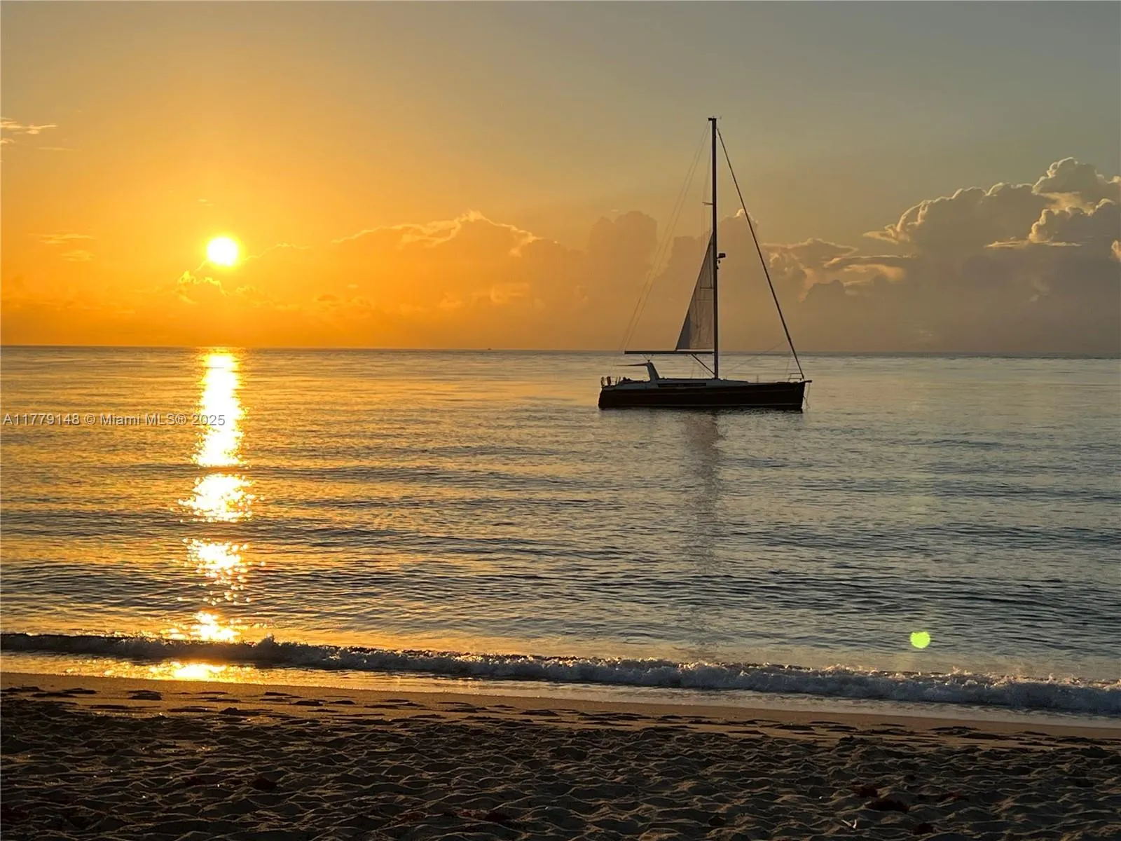 125 Ocean Ave # 214, Palm Beach Shores FL 33404