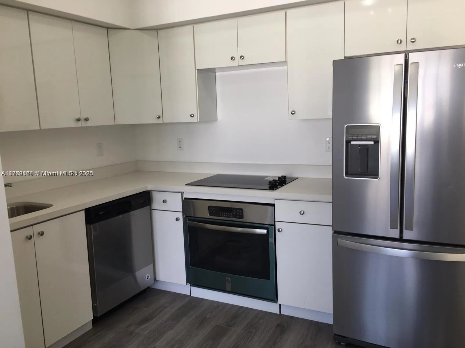 810 7th St # 203, Miami Beach FL 33139