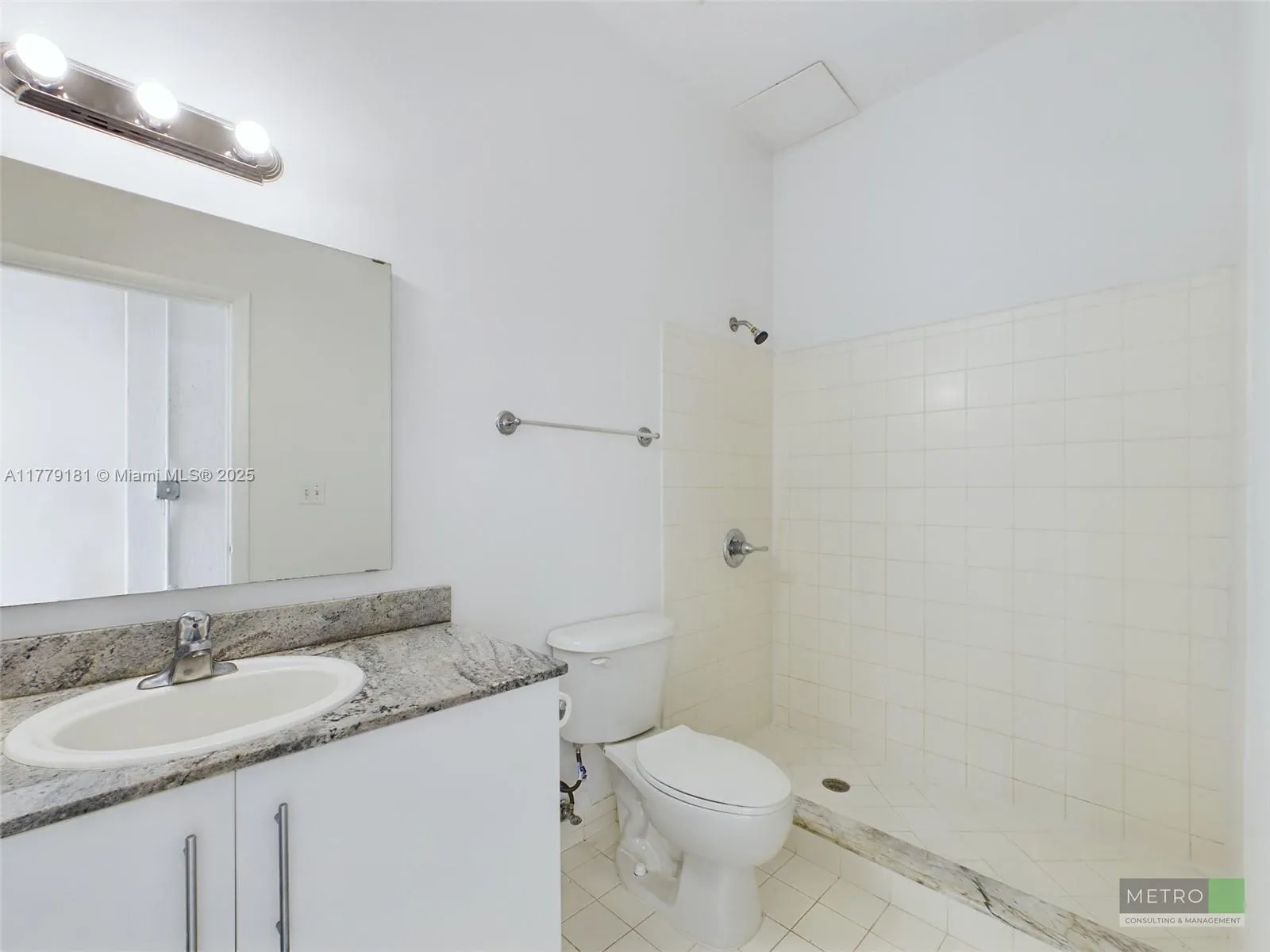 2 bedroom 2 bath for sale at 444 NE 30th St # 1104, Miami FL 33137