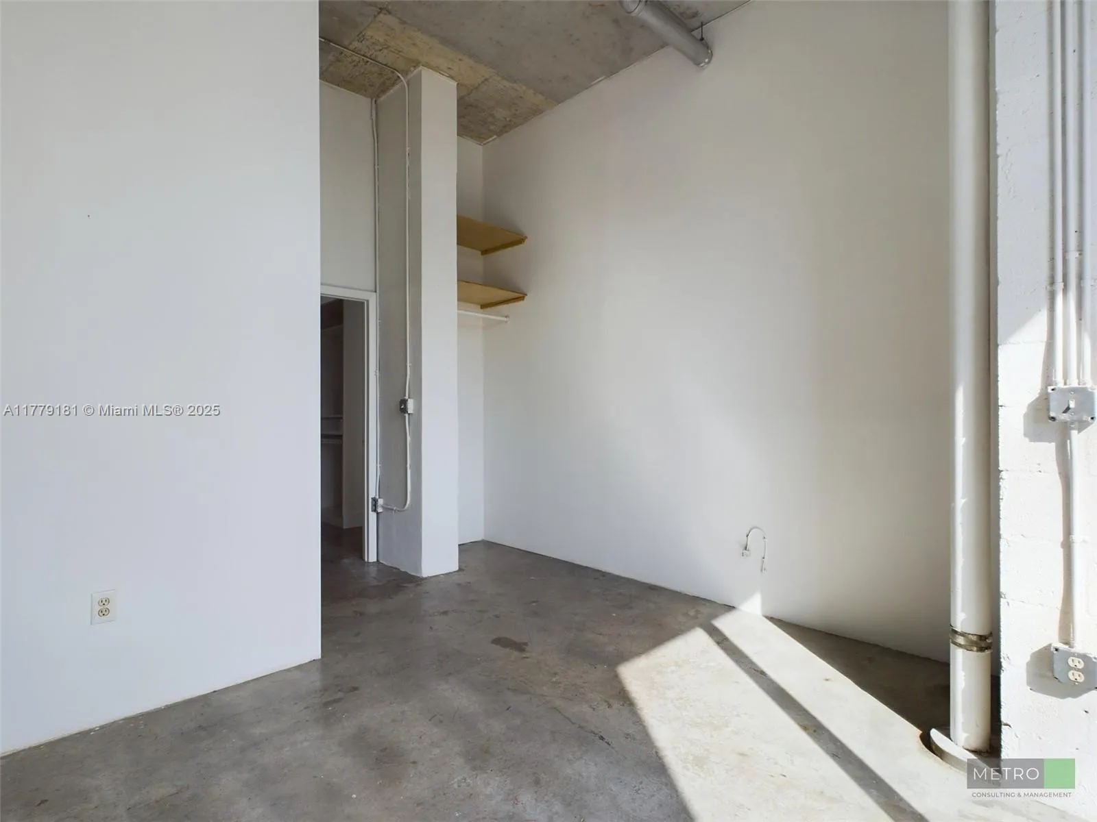 444 NE 30th St # 1104, Miami FL 33137