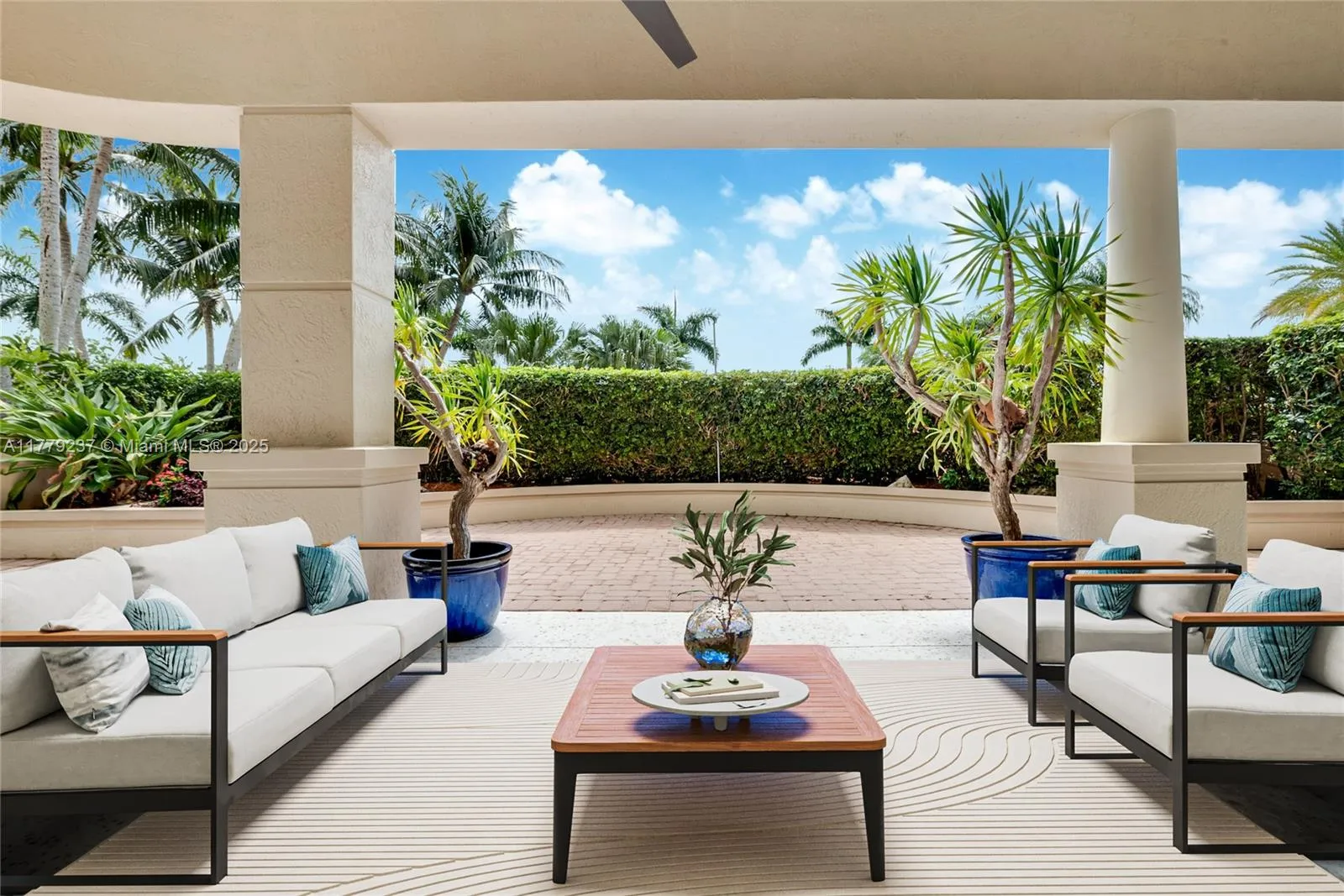 13611 Deering Bay Dr # 101, Coral Gables FL 33158