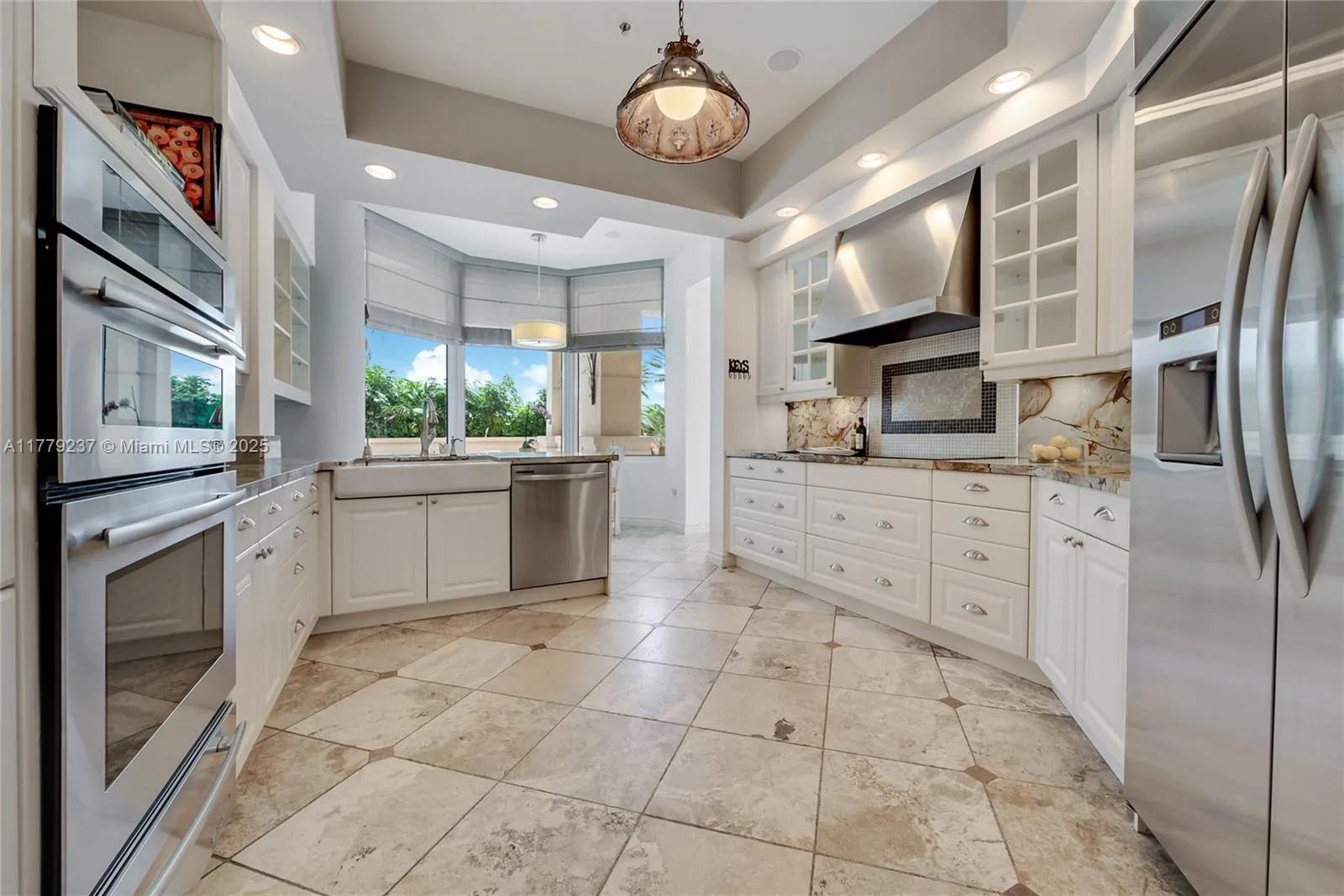 13611 Deering Bay Dr # 101, Coral Gables FL 33158