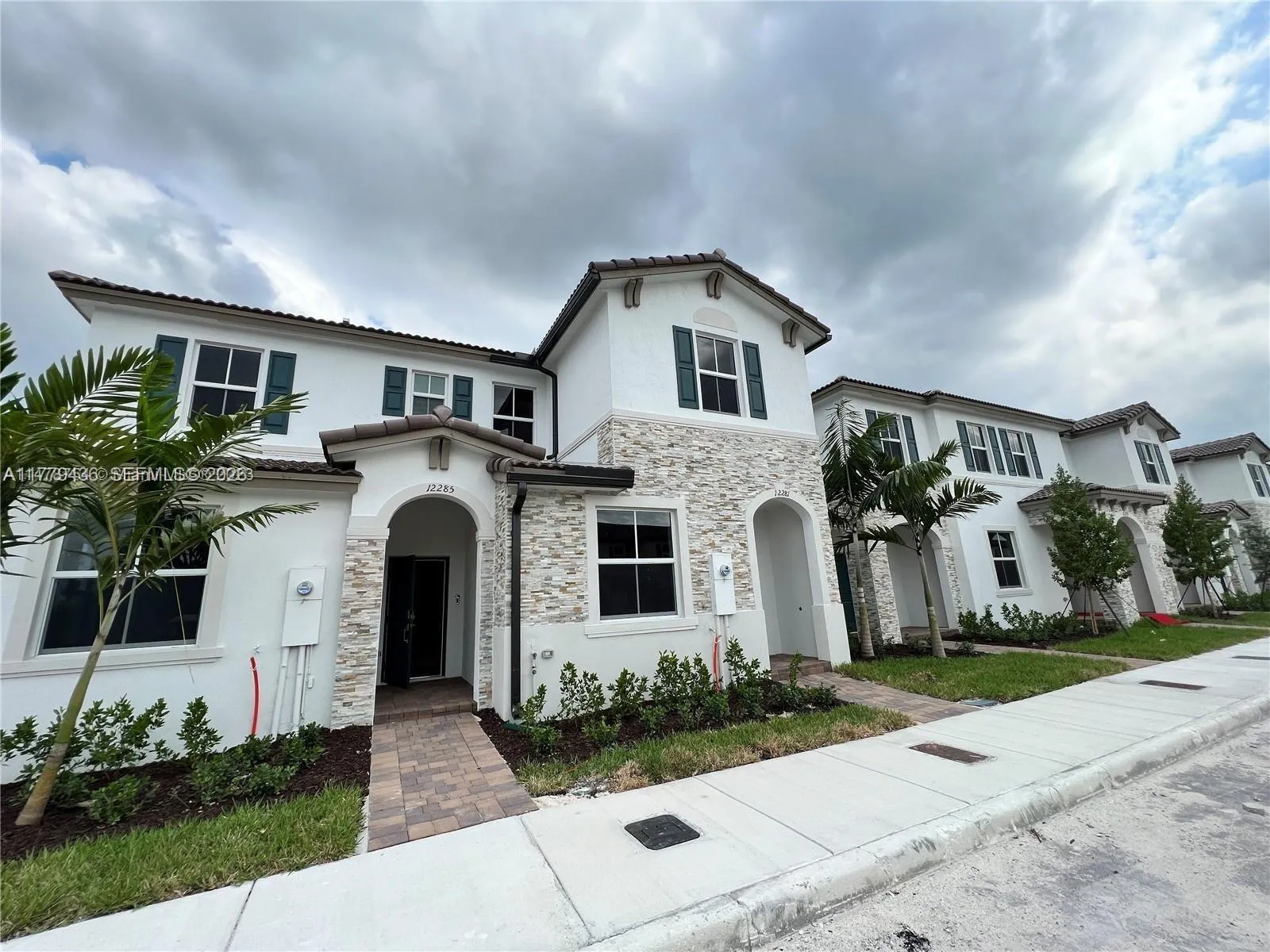 12285 NW 24th Pl, Miami FL 33167