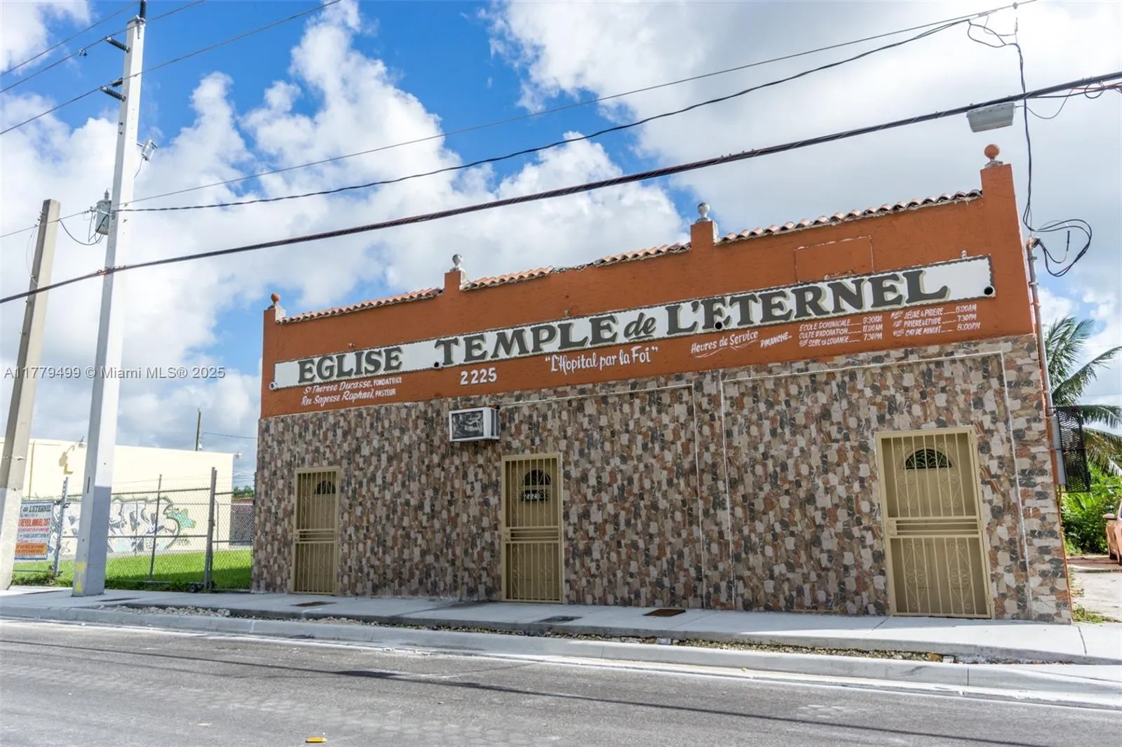 2223 NW 7th Ave, Miami FL 33127