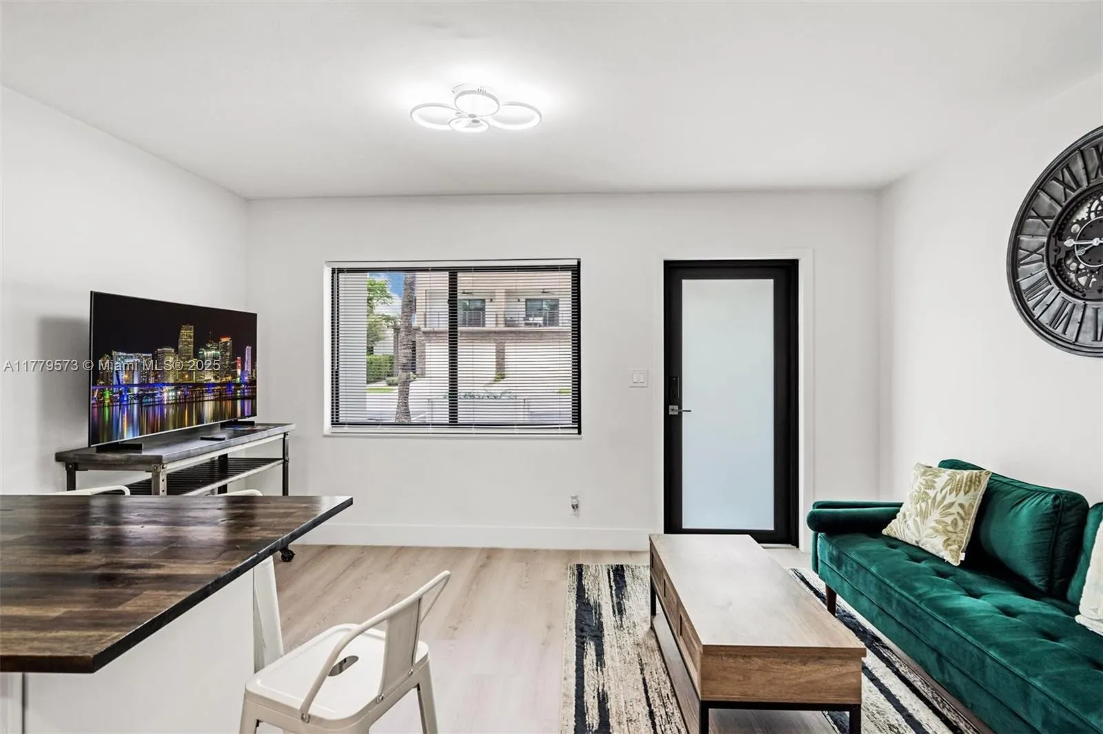 1630 SW 4th Ave # 2, Fort Lauderdale FL 33315