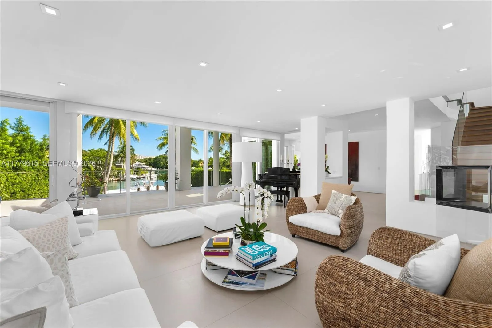 481 S Mashta Drive, Key Biscayne FL 33149