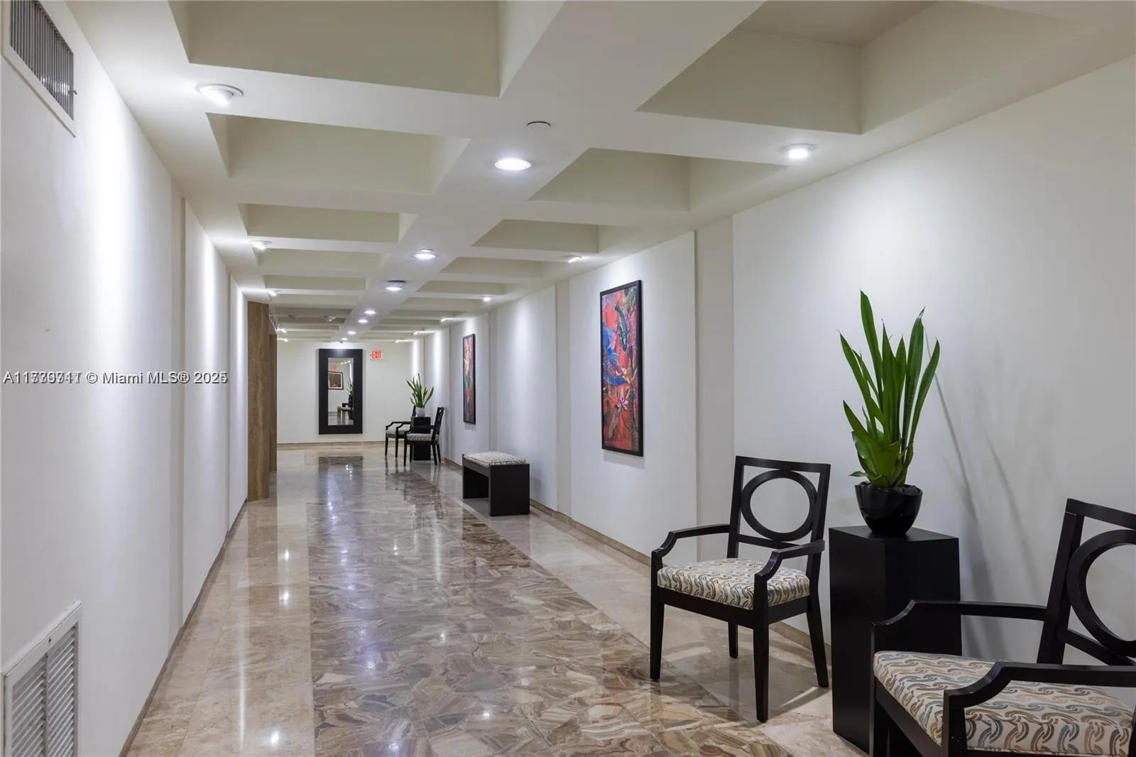2 bedroom 2 bath for rent at 6061 Collins Ave # 9F, Miami Beach FL 33140