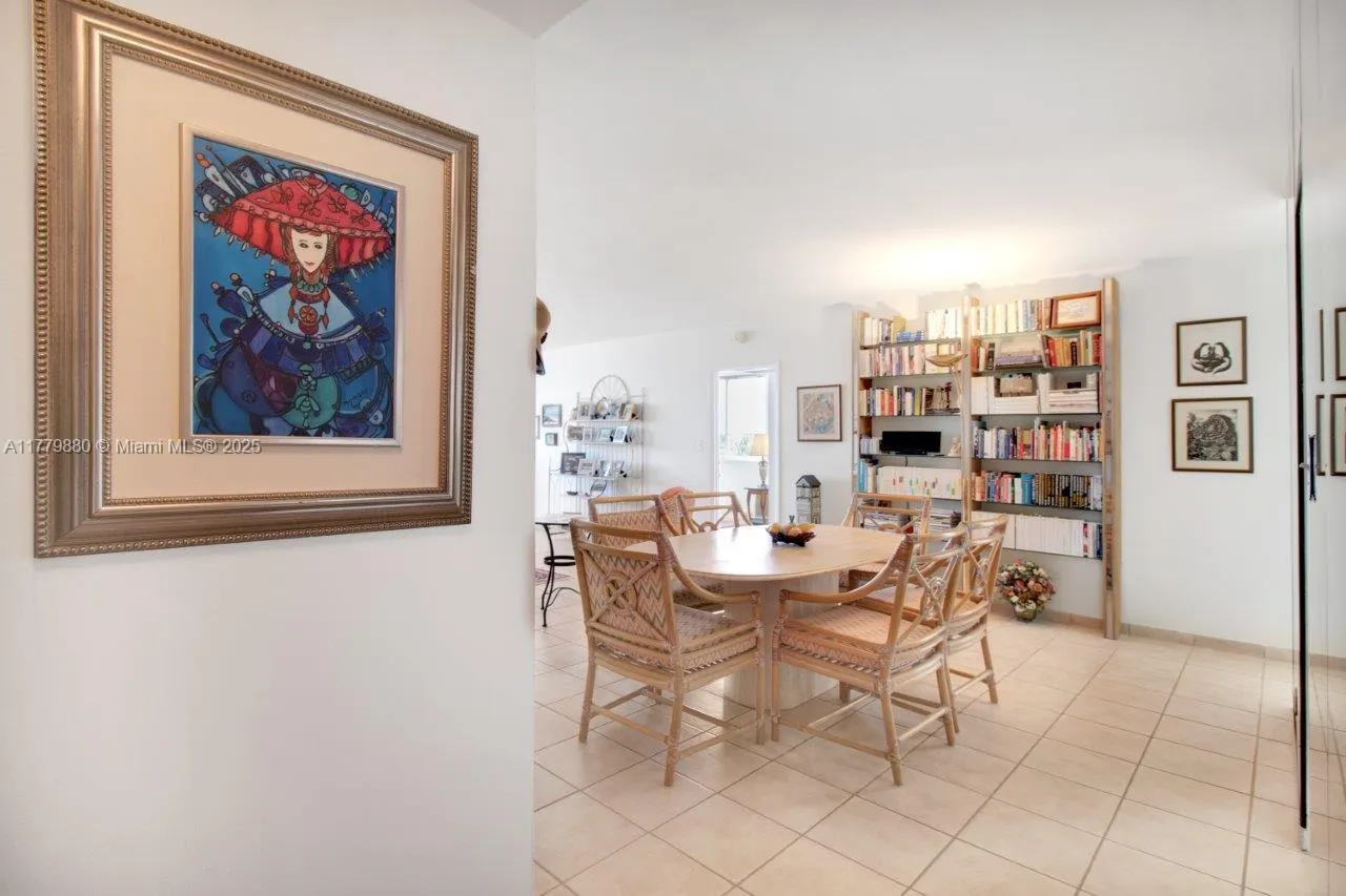 5005 Collins Ave # 319, Miami Beach FL 33140
