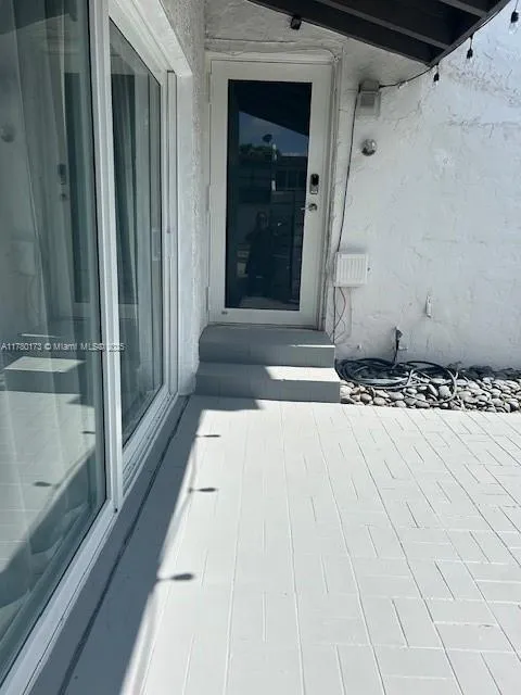 7031 SW 111th Pl, Miami FL 33173