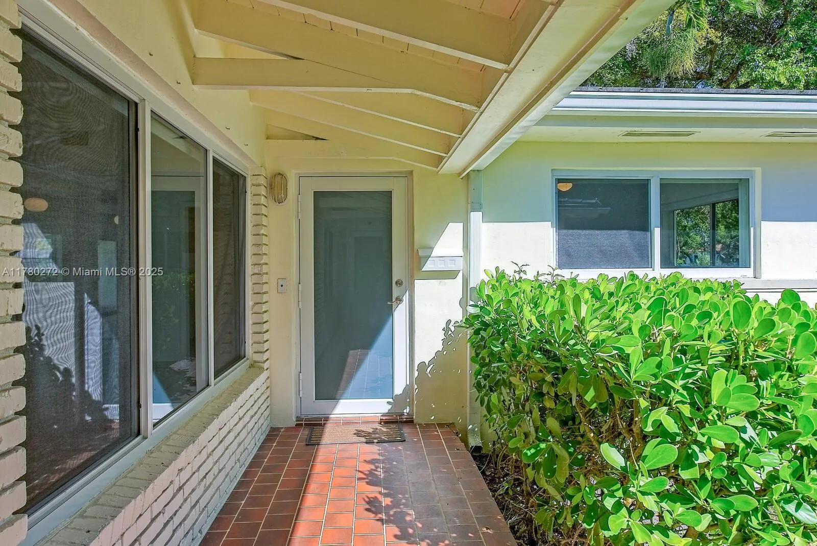 5400 Orduna Dr # 5400, Coral Gables FL 33146