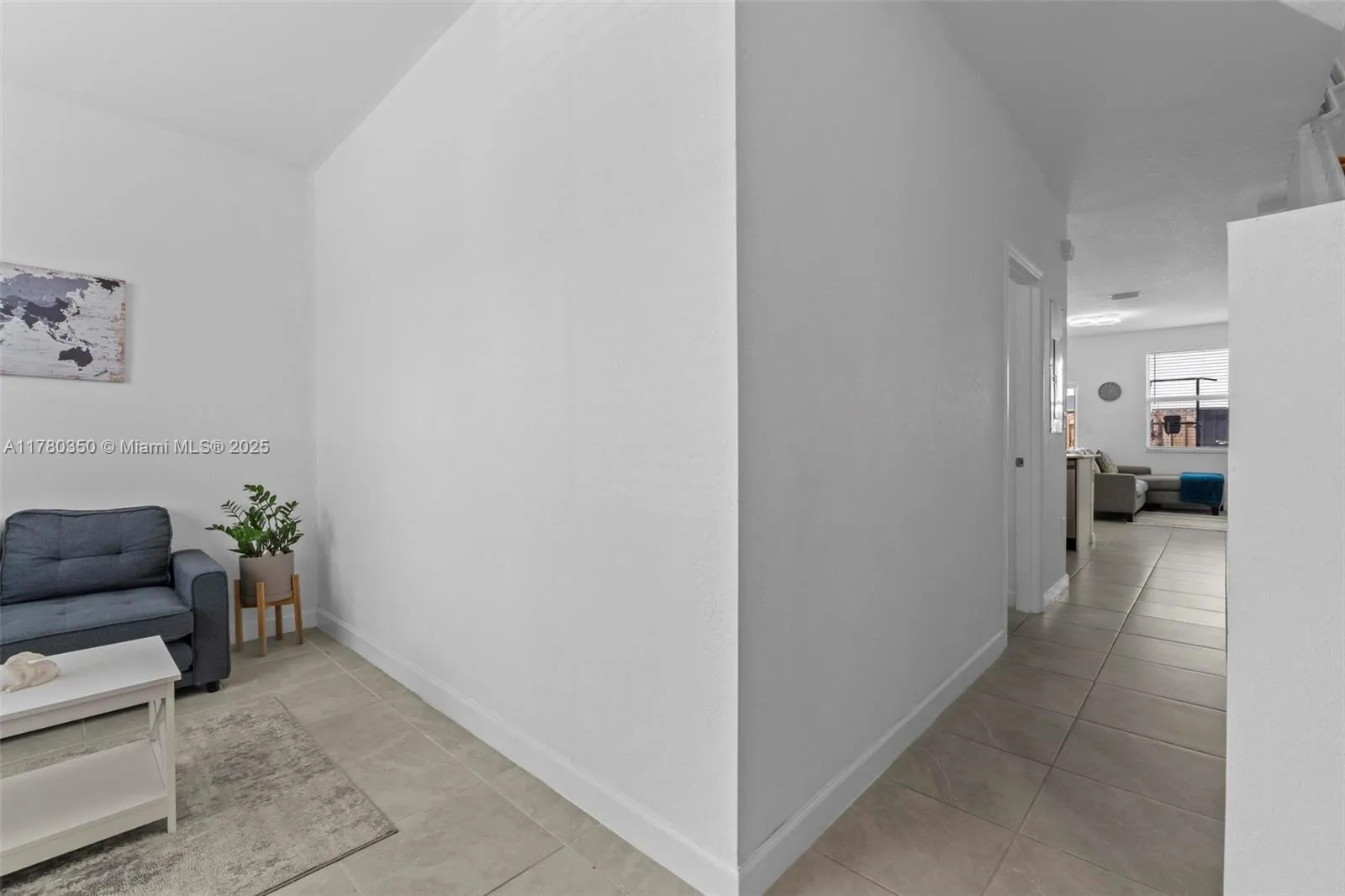 12204 NW 23rd Ct, Miami FL 33167