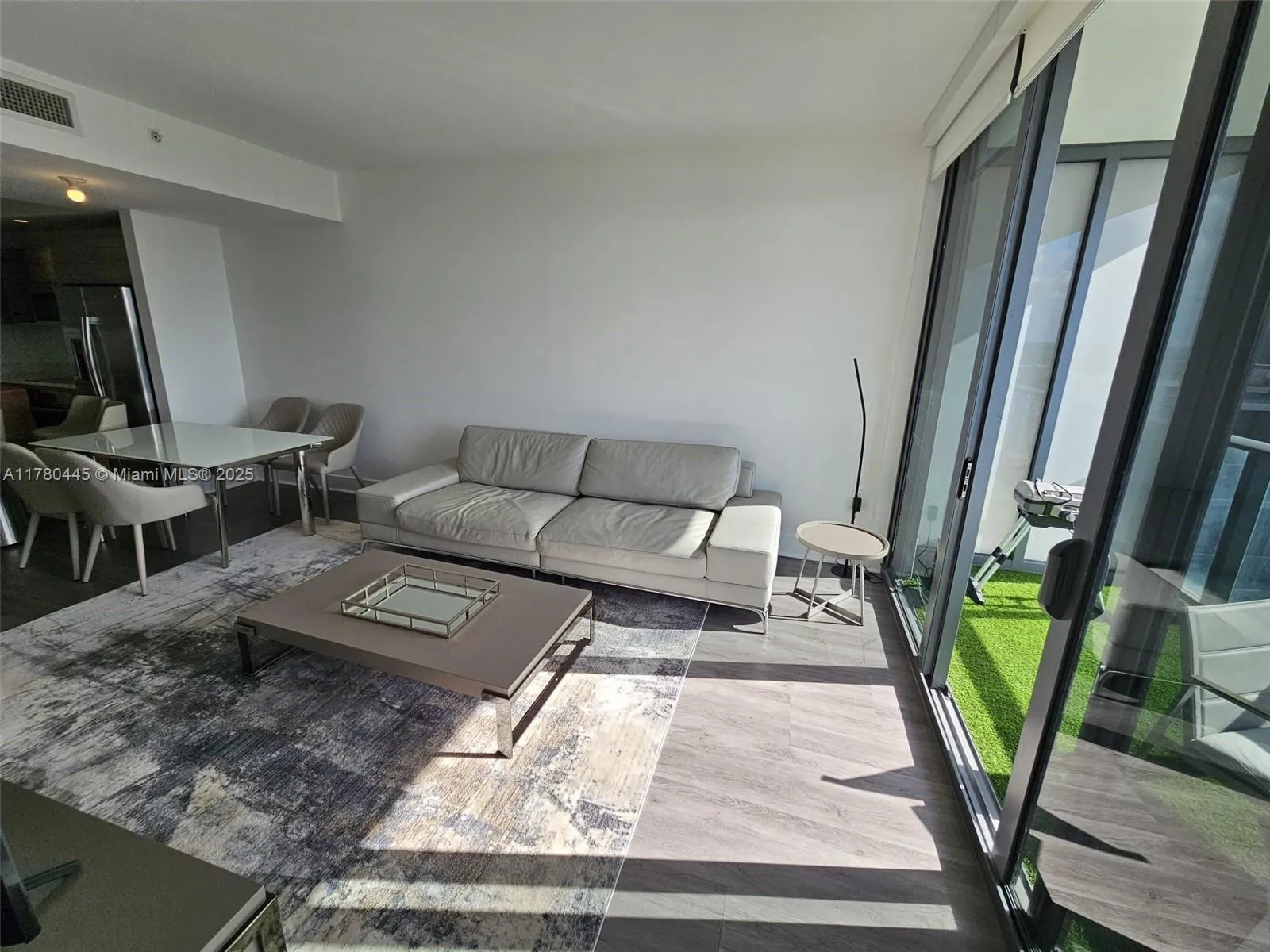 121 NE 34 ST # 2511, Miami FL 33137