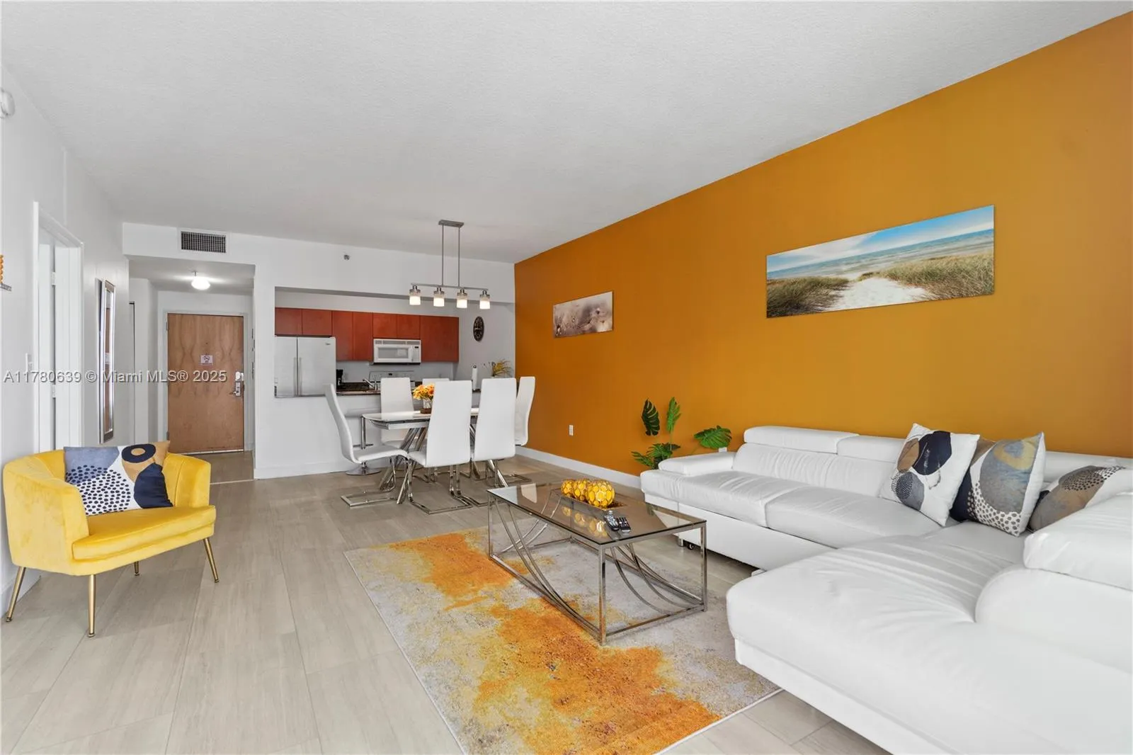 1200 Brickell Bay Dr # 4218, Miami FL 33131