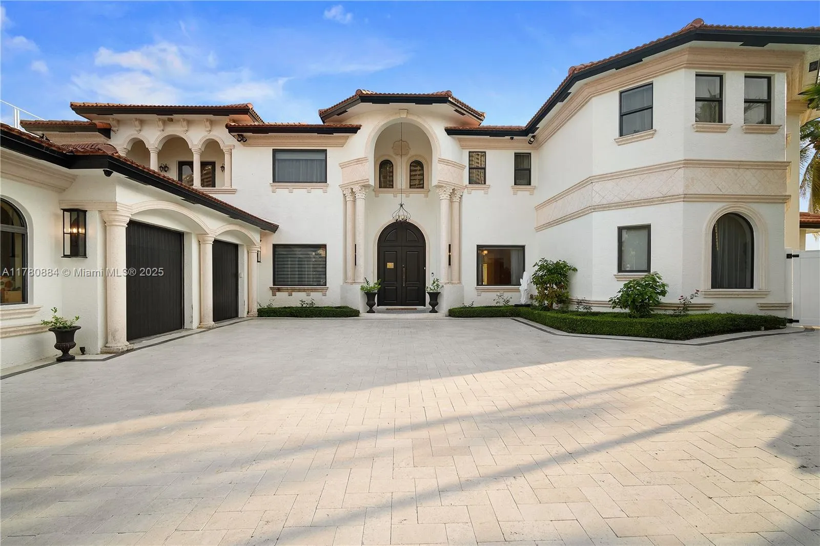 3300 NE 171st St, North Miami Beach FL 33160
