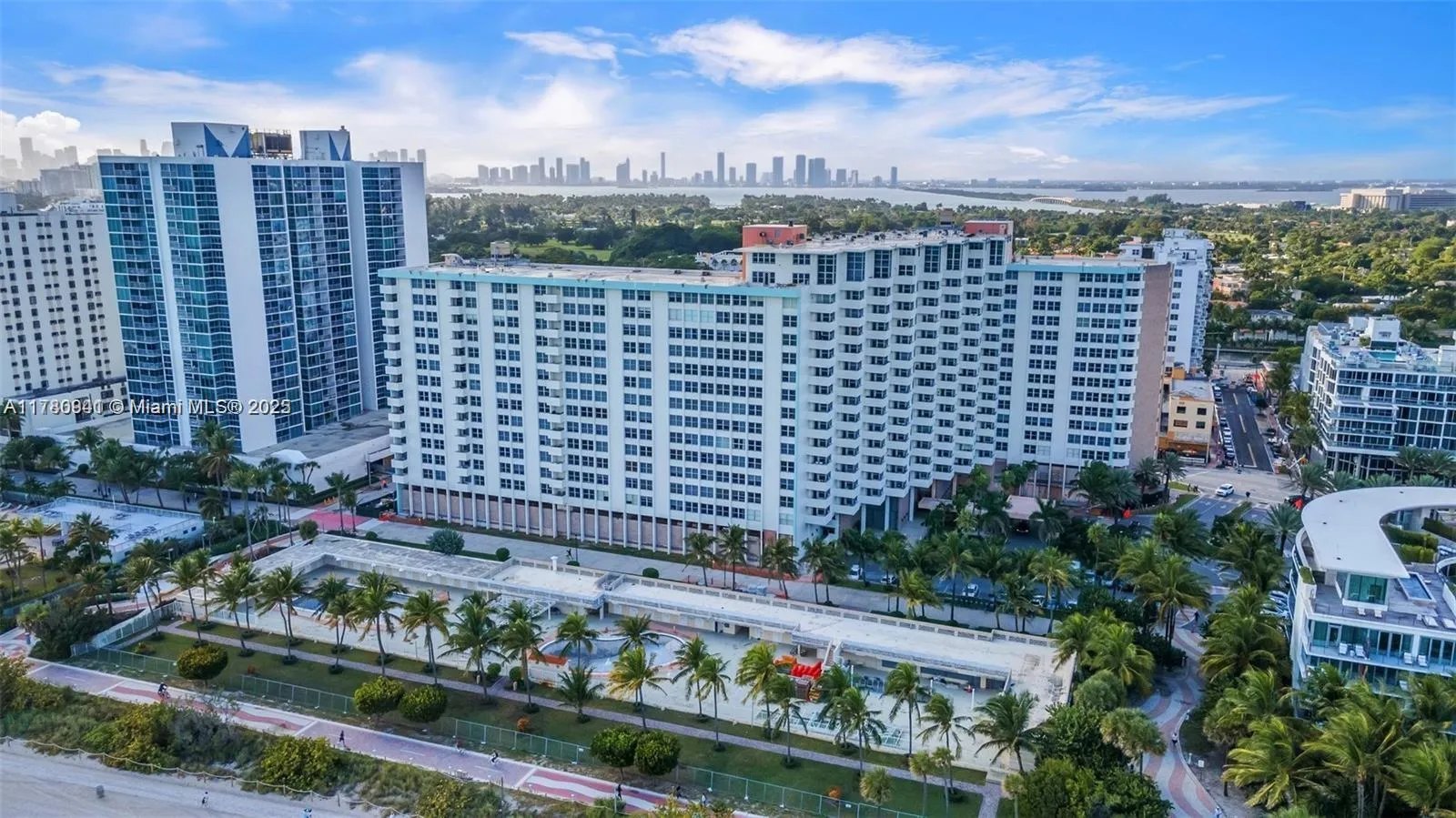 2899 Collins Ave # 708, Miami Beach FL 33140