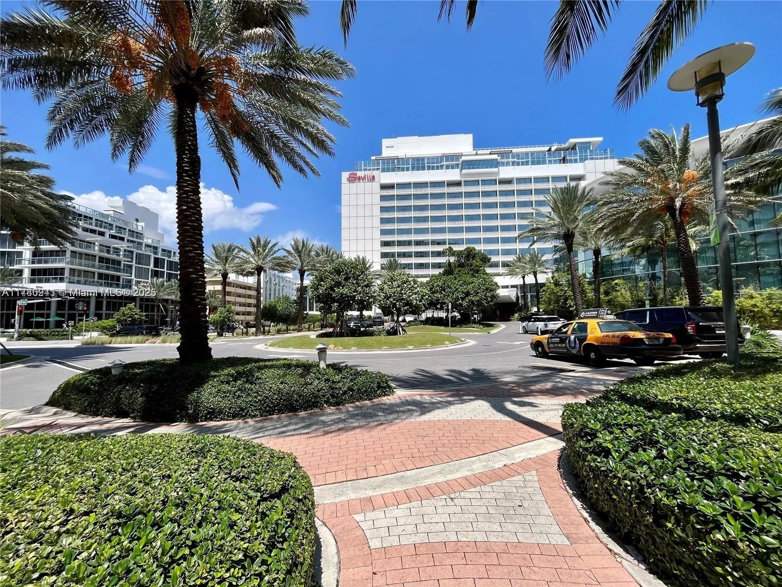 2899 Collins Ave # 708, Miami Beach FL 33140