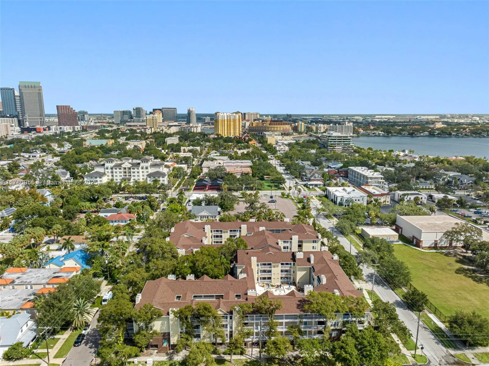 1000 W Horatio Street # 114, Other City - In The State Of Florida FL 33606