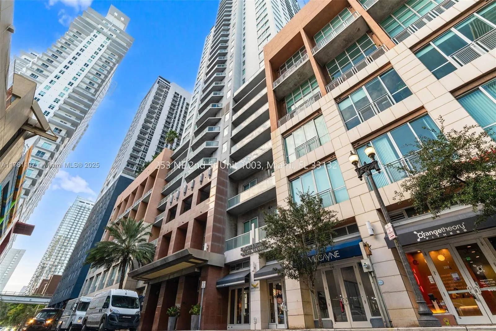2 bedroom 2 bath for sale at 253 NE 2nd St # 1003, Miami FL 33132
