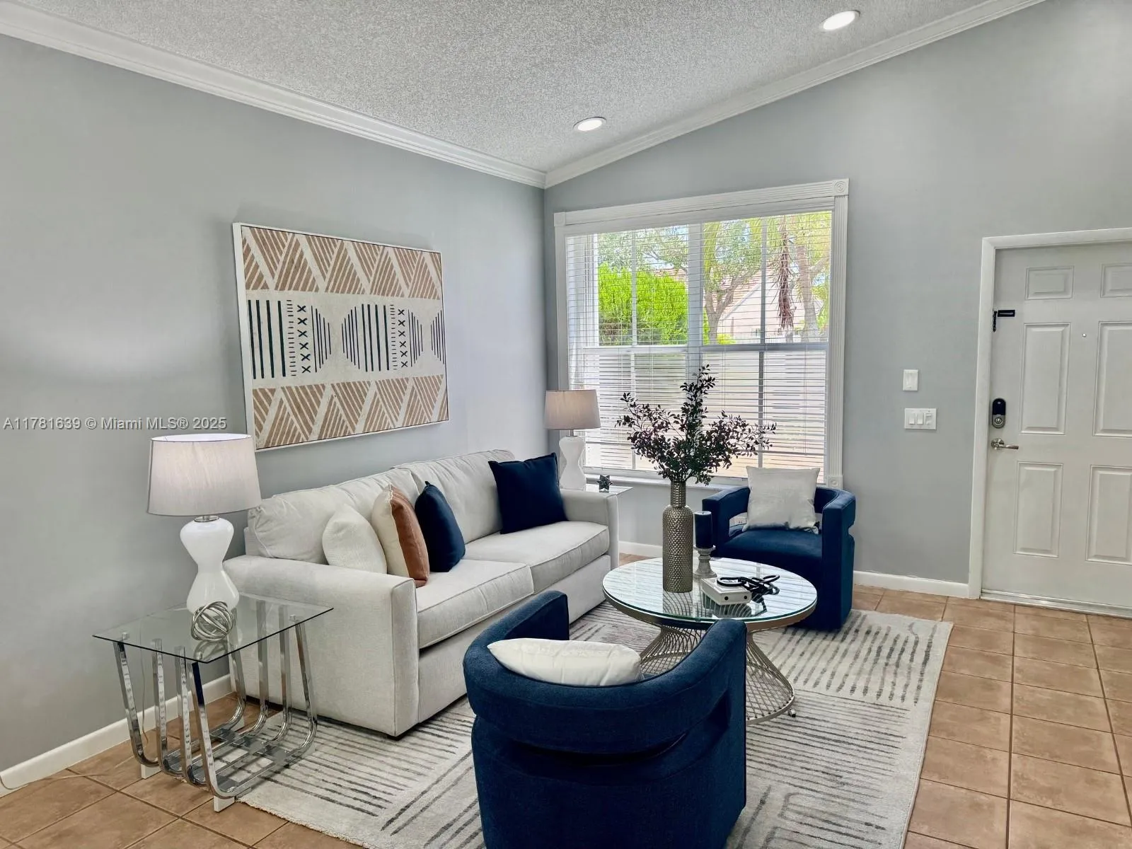 811 Chimney Rock Rd, Weston FL 33327