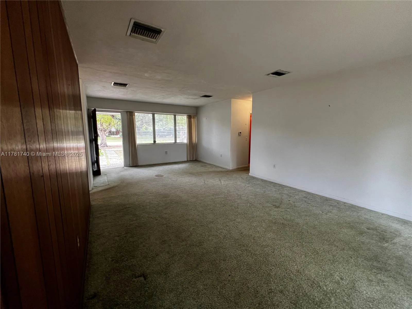 8240 SW 96th St, Miami FL 33156