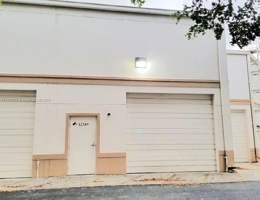 12349 NW 35th St, Coral Springs FL 33065