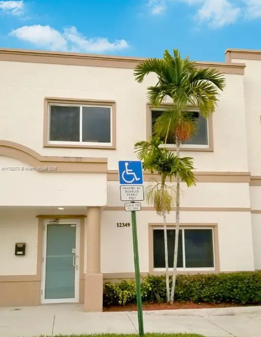 12349 NW 35th St, Coral Springs FL 33065