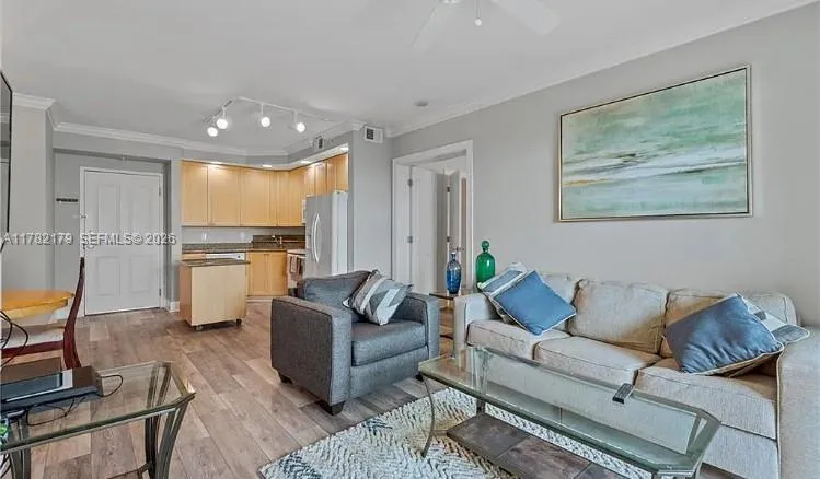 2825 Palm Beach Blvd # 418, Fort Myers FL 33916