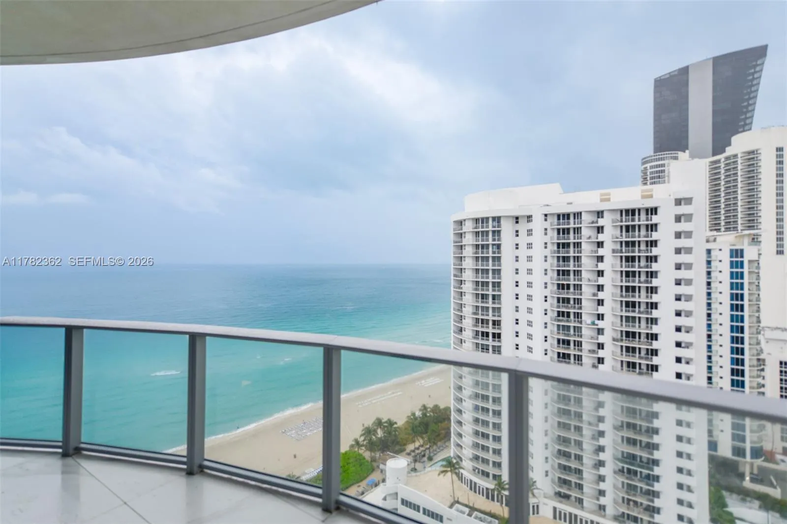 17475 Collins Ave # 1703, Sunny Isles Beach FL 33160