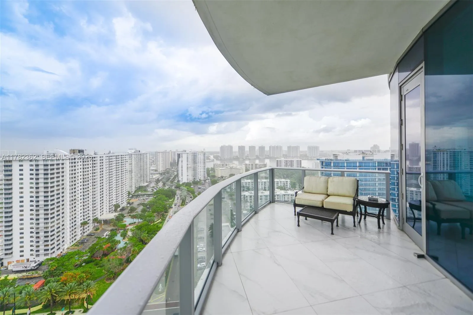 17475 Collins Ave # 1703, Sunny Isles Beach FL 33160