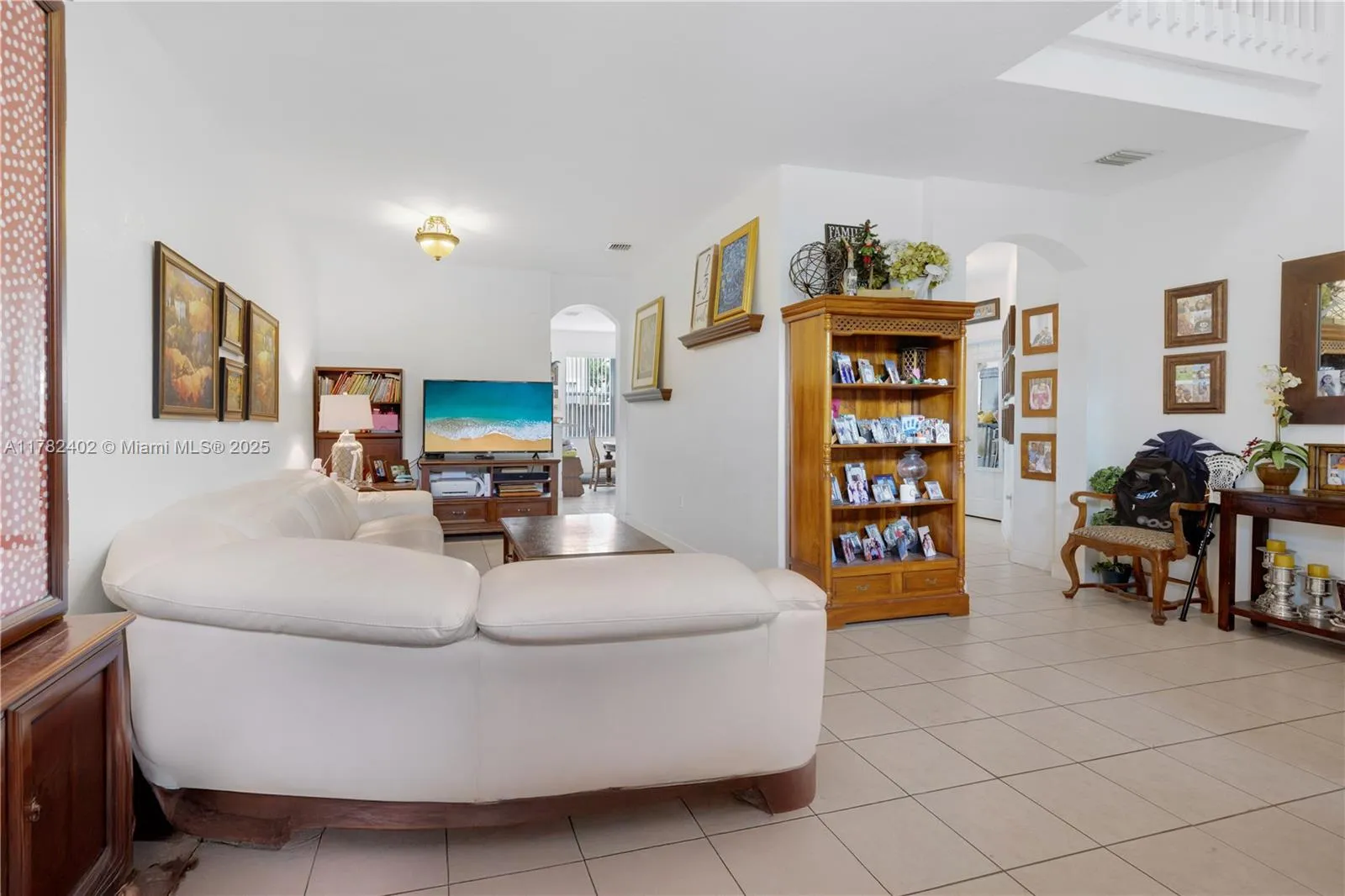 12362 SW 122nd St, Miami FL 33186