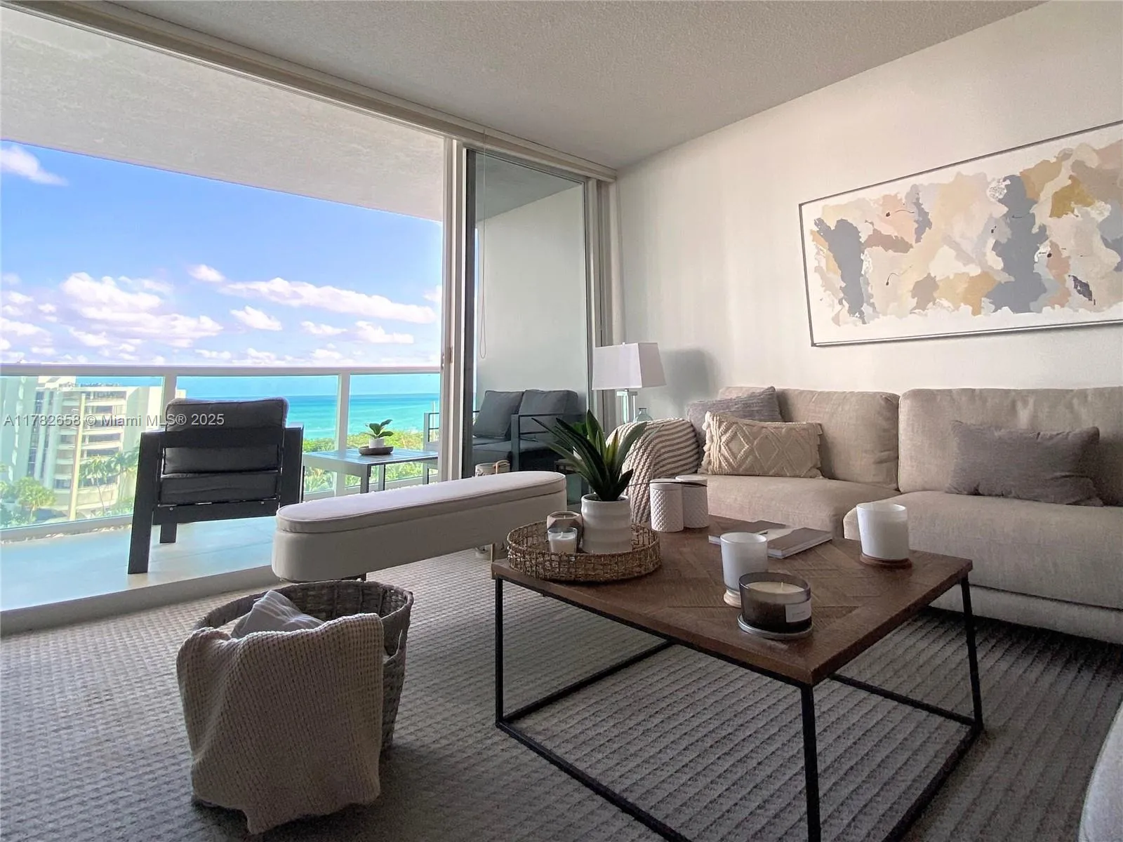 100 Bayview Dr # 906, Sunny Isles Beach FL 33160