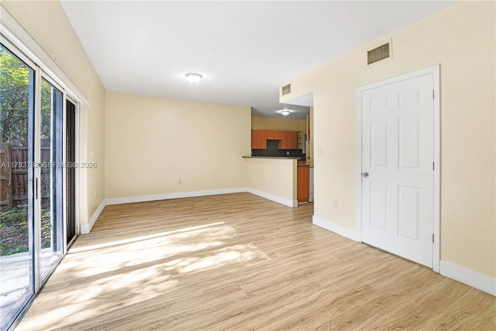 631 SW 10th St, Florida City FL 33034