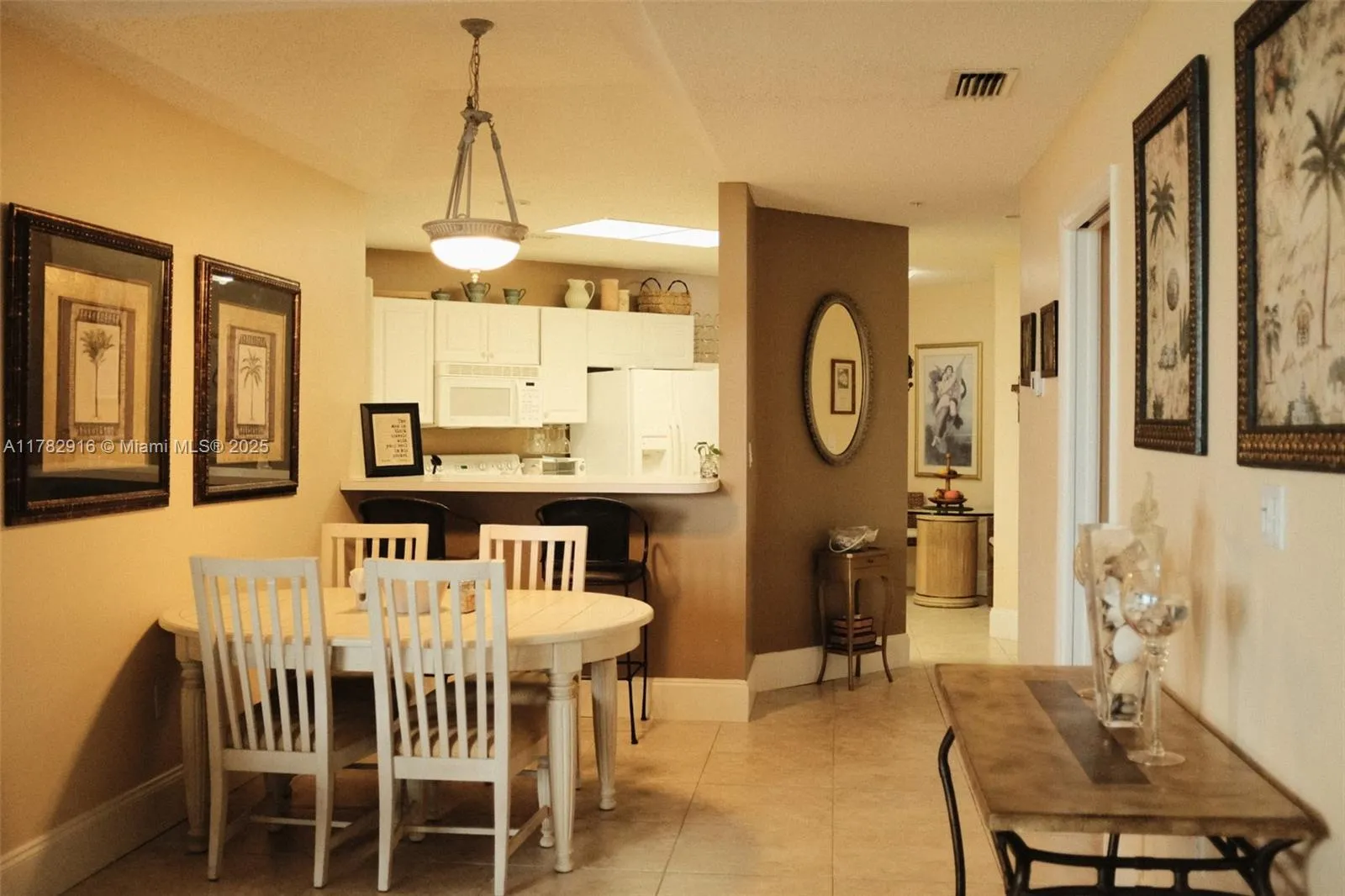 2 bedroom 2 bath for rent at 3880 N Highway A1a # 102, Hutchinson Island FL 34949