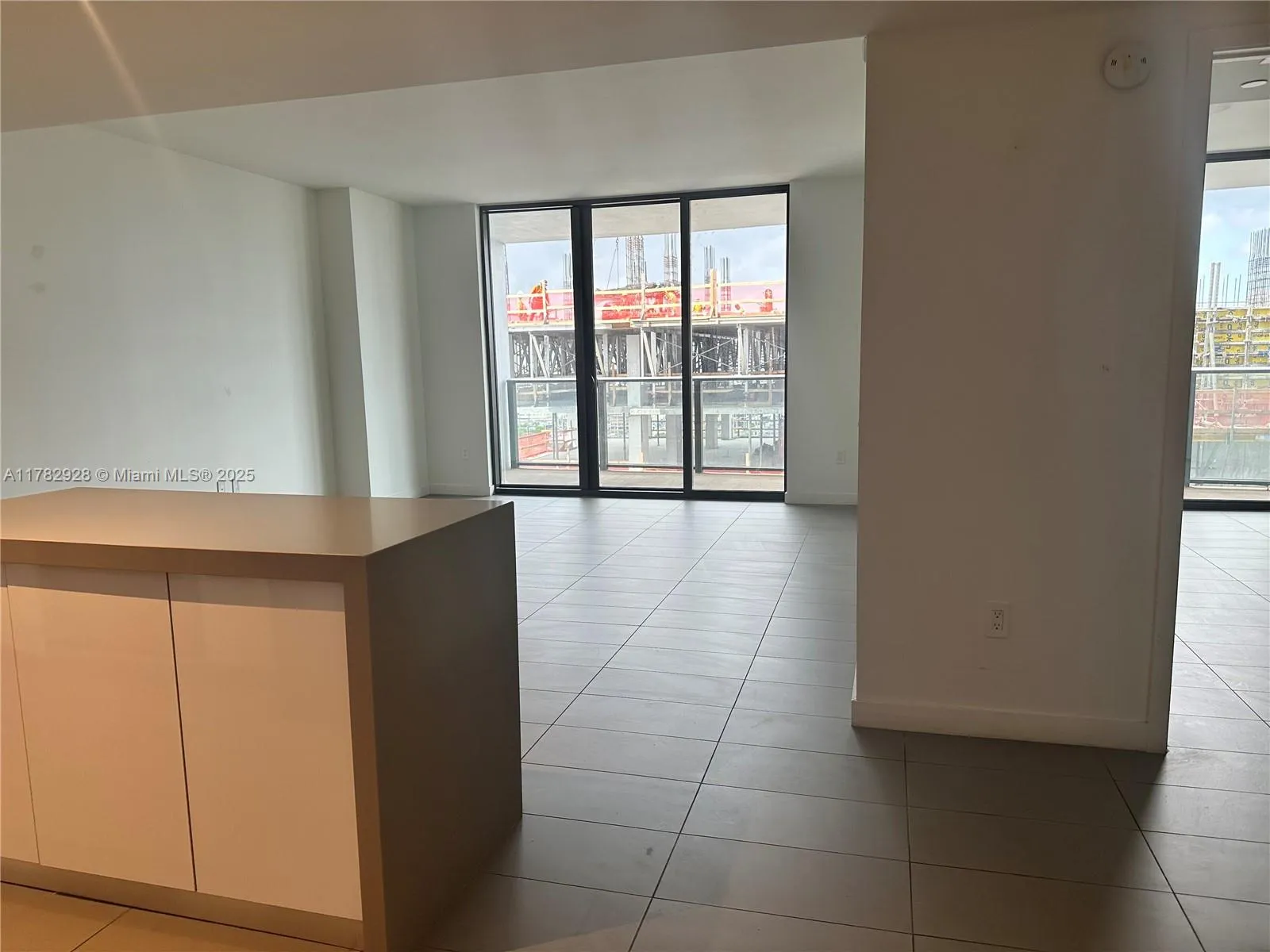 1600 NE 1st Ave # 2017, Miami FL 33132