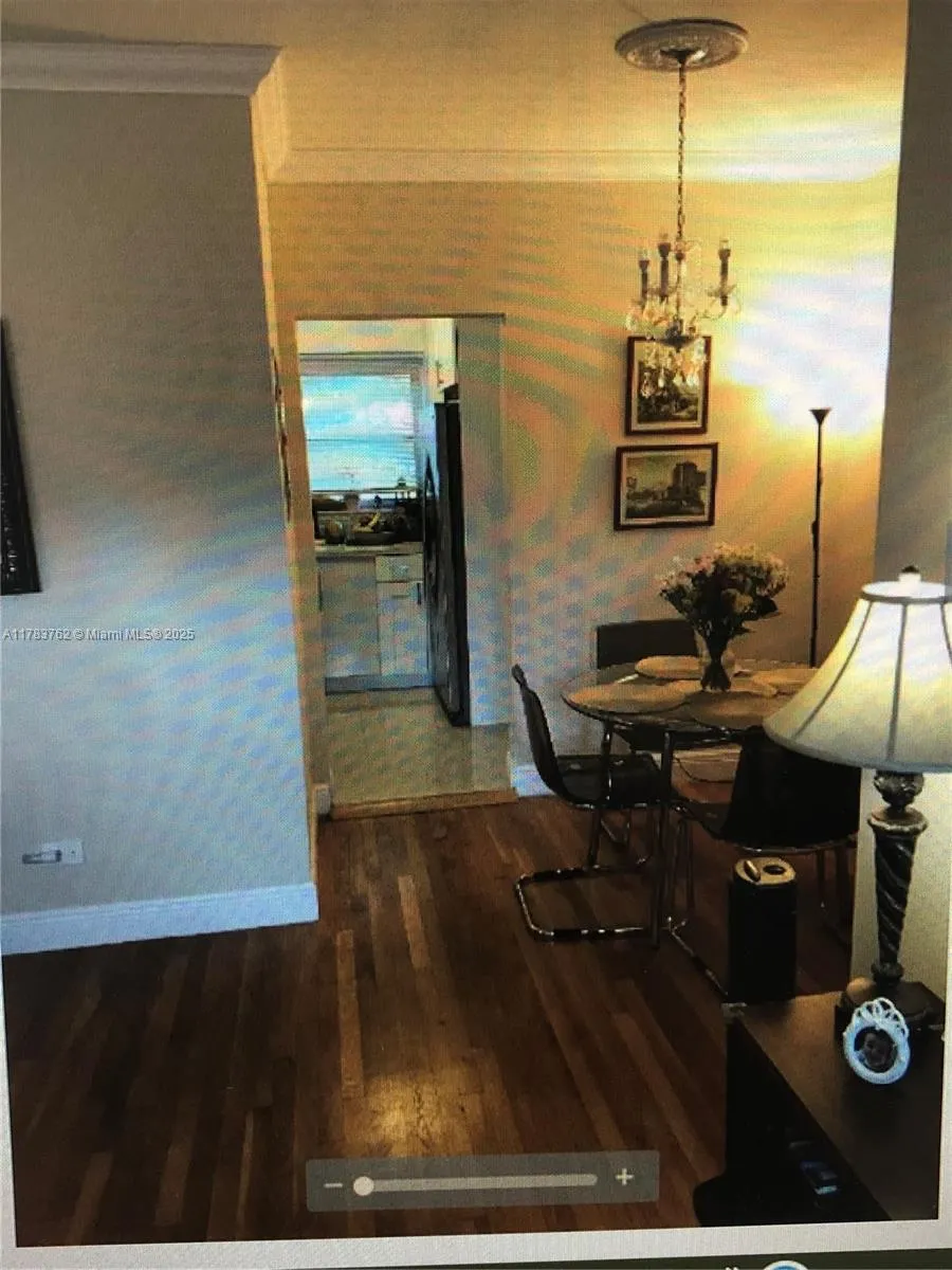 30 Almeria Ave # 6, Coral Gables FL 33134