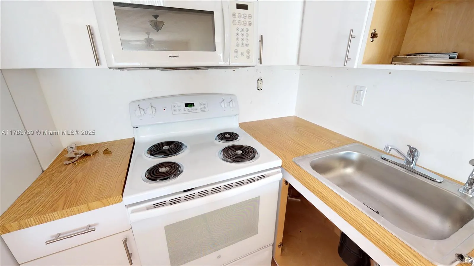 3665 NE 167th St # 501, North Miami Beach FL 33160