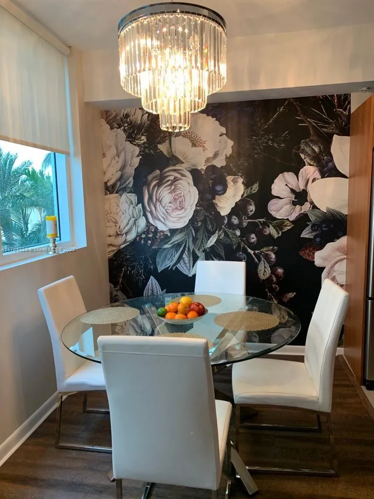 253 NE 2nd St # 1008, Miami FL 33132