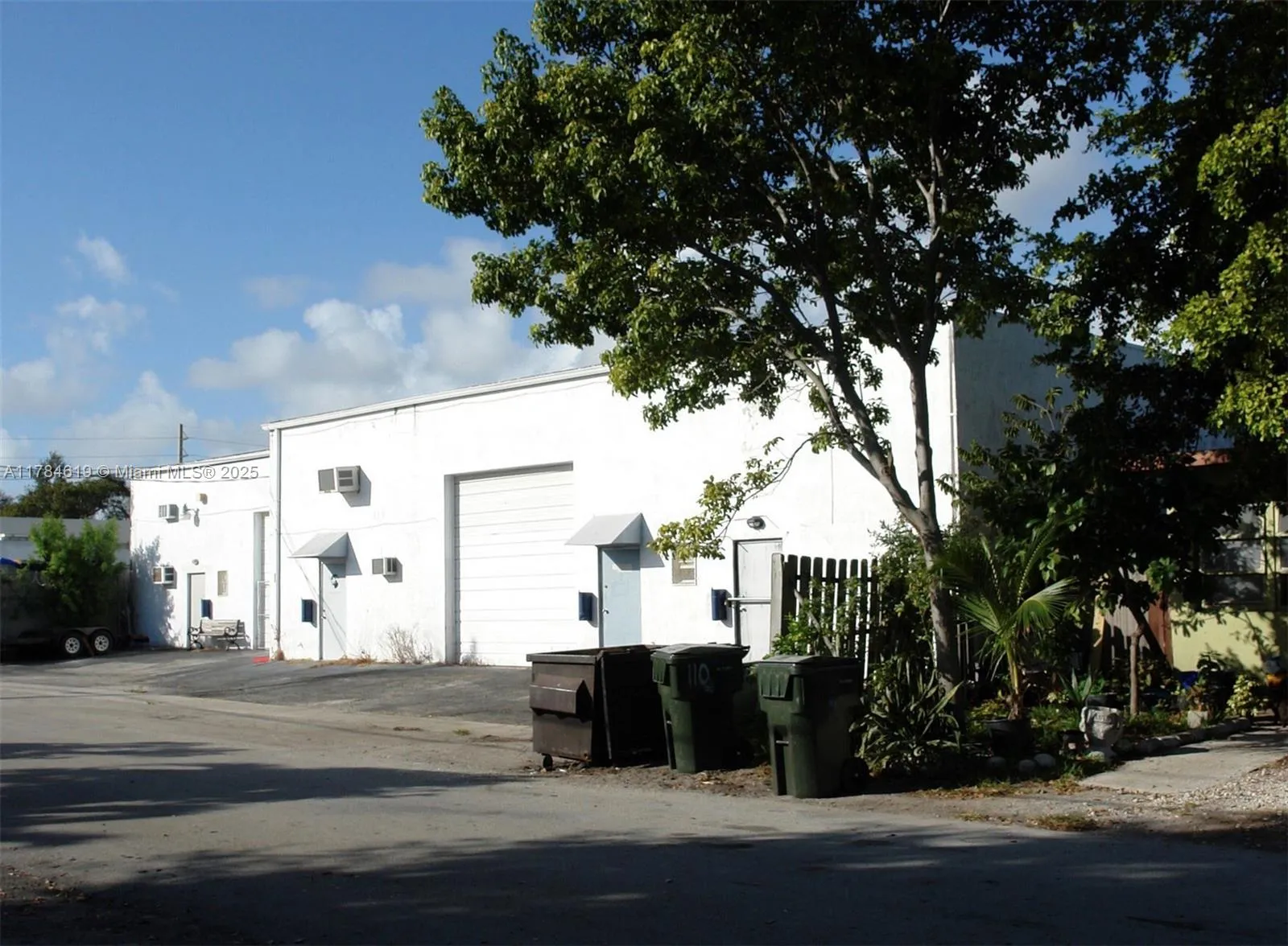 for sale at 114 SW 2nd Ave, Dania Beach FL 33004