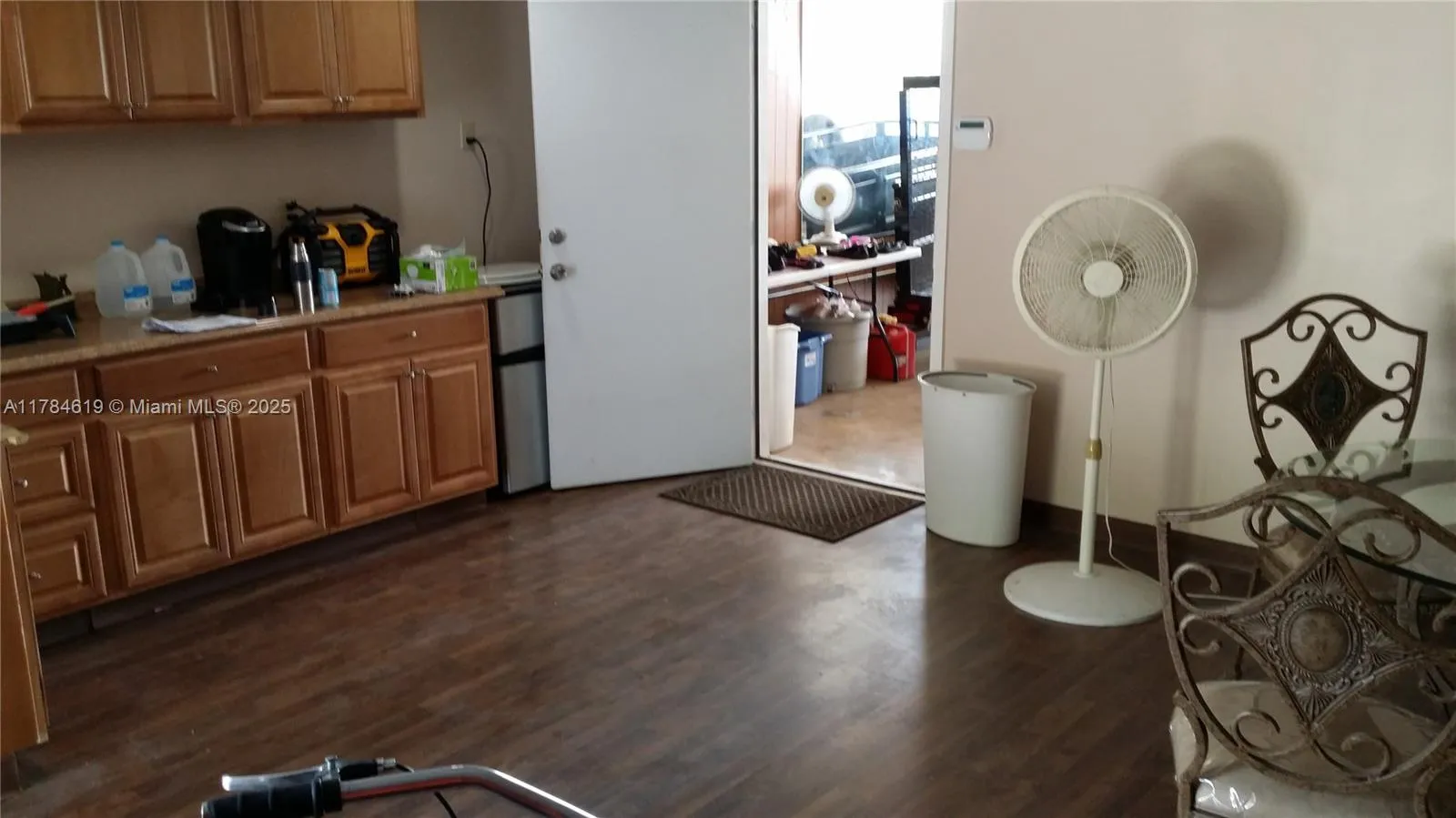 114 SW 2nd Ave, Dania Beach FL 33004