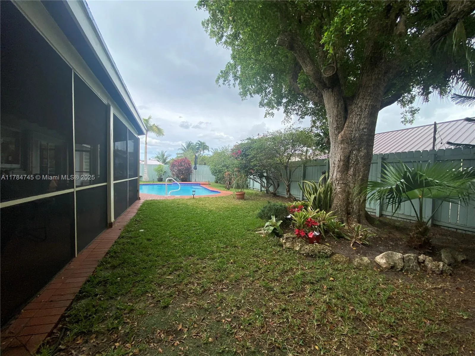 13330 SW 102nd St, Miami FL 33186