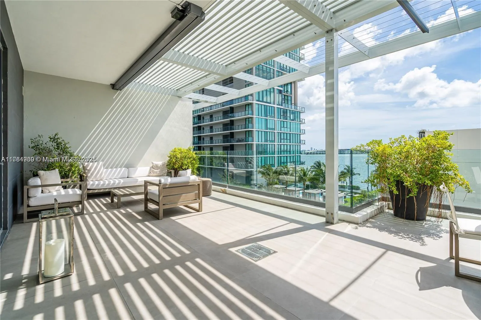 4 bedroom 5 bath for sale at 650 NE 32nd St, Miami FL 33137