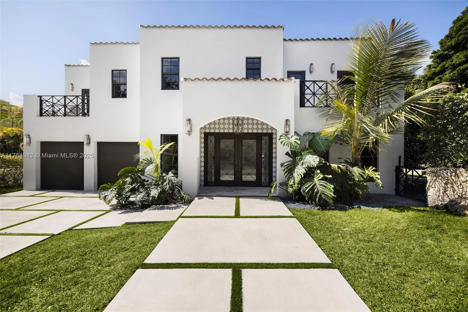 5 bedroom 5 bath for sale at 120 Morningside Dr, Coral Gables FL 33133