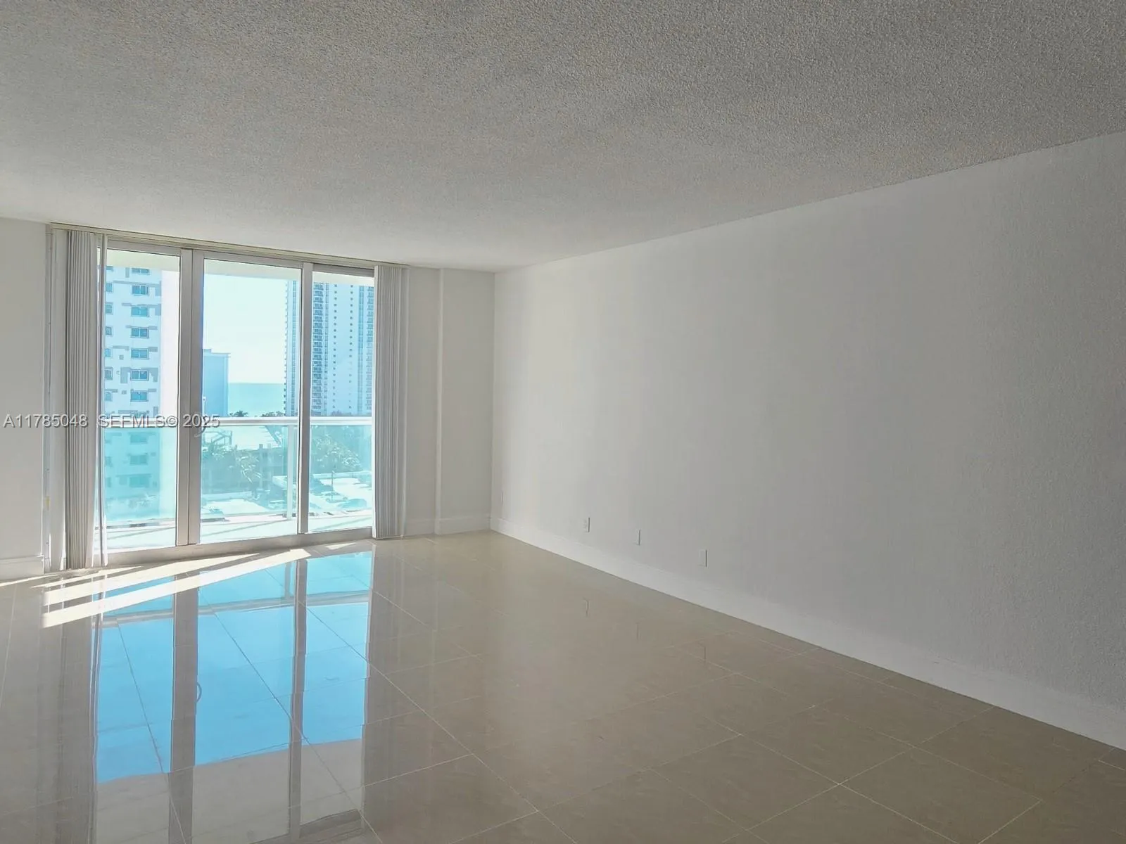 19380 Collins Ave # 1002, Sunny Isles Beach FL 33160