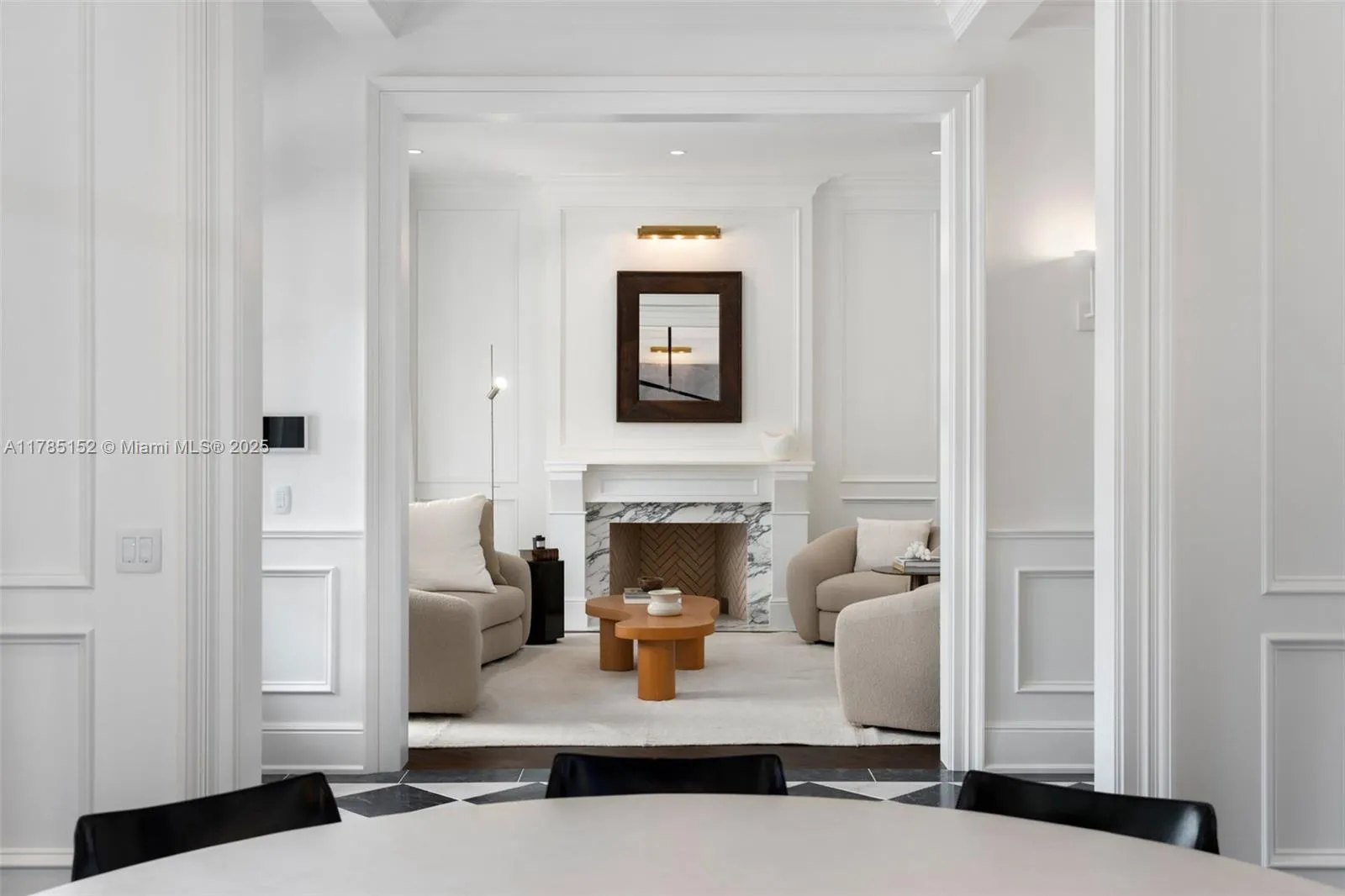 7393 SW 79th Ct, Miami FL 33143