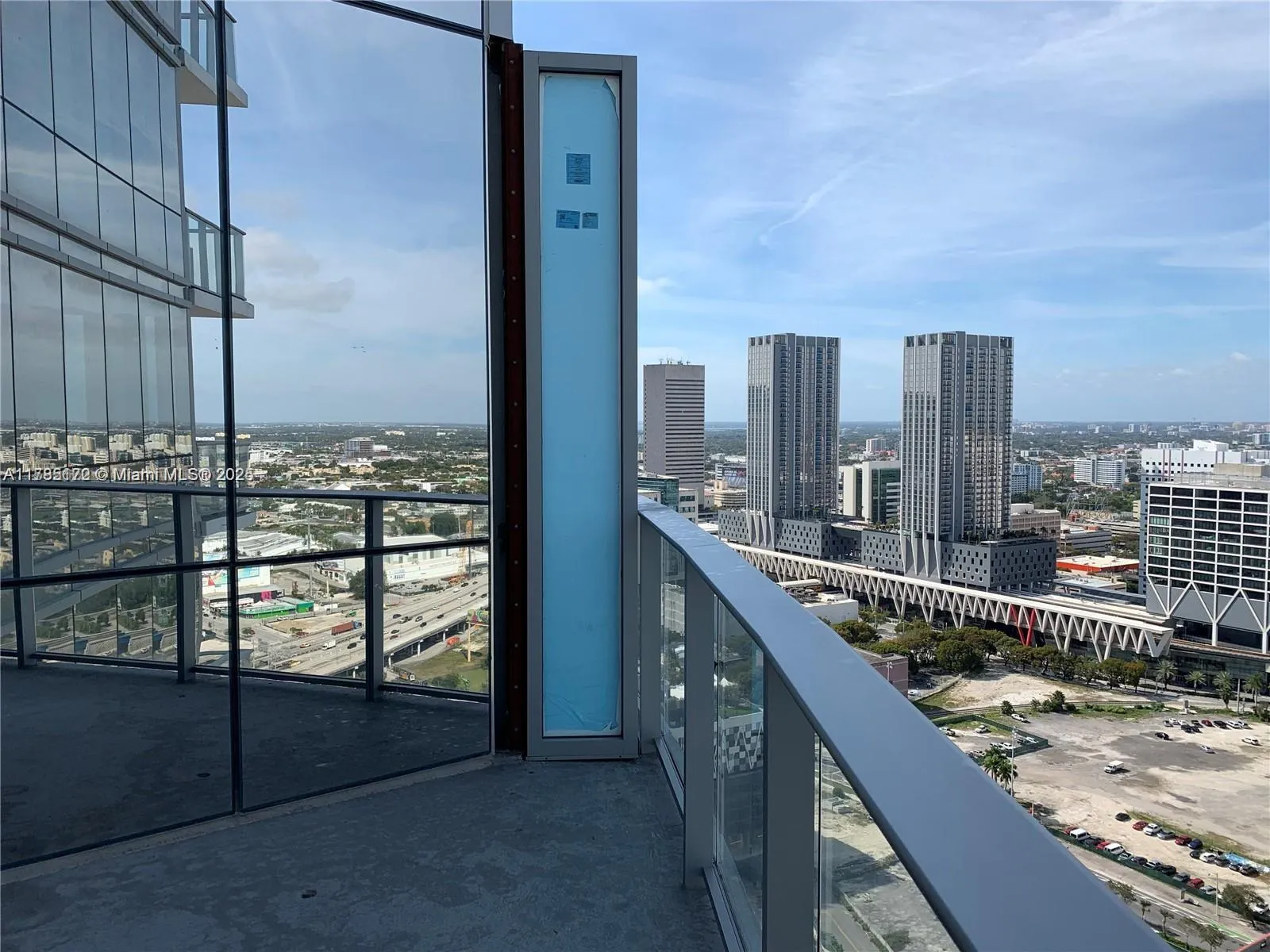 851 NE 1st Ave # 3002, Miami FL 33132