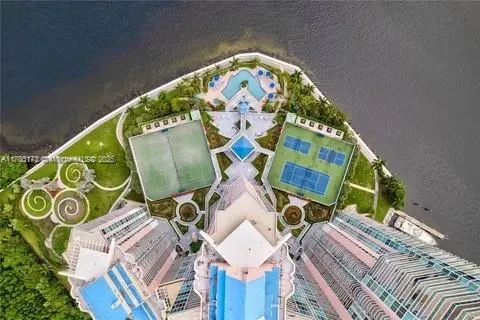 3370 Hidden Bay Dr # 610, Aventura FL 33180