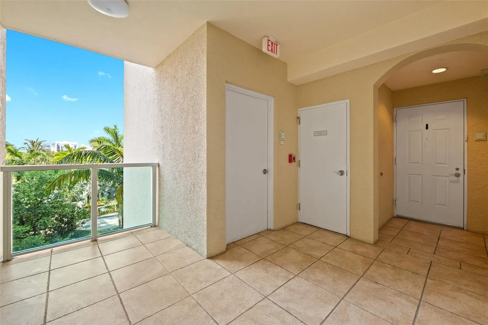 3340 NE 190th St # 504, Aventura FL 33180