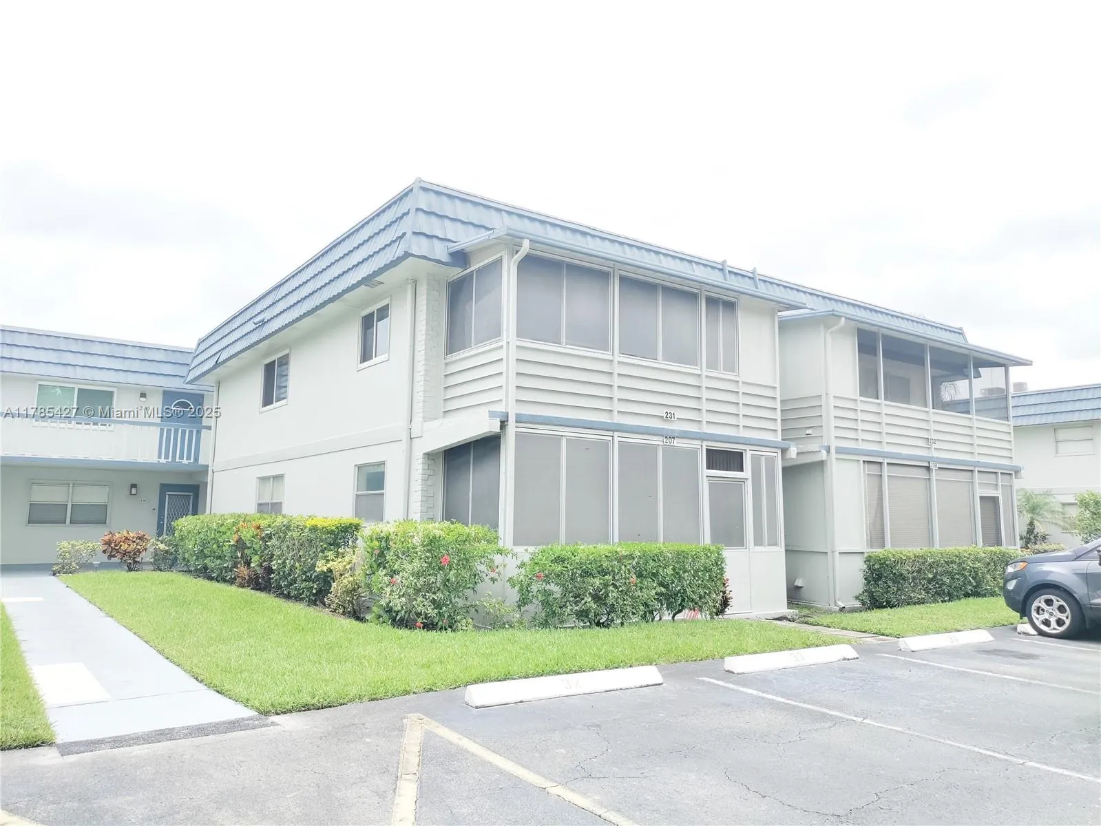 207 Tuscany D # 207, Delray Beach FL 33446